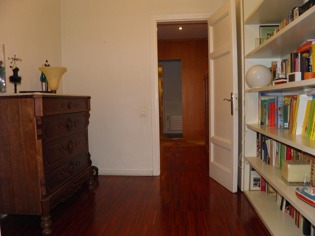Suitur Courtyard Apartment Barcelona Exterior foto