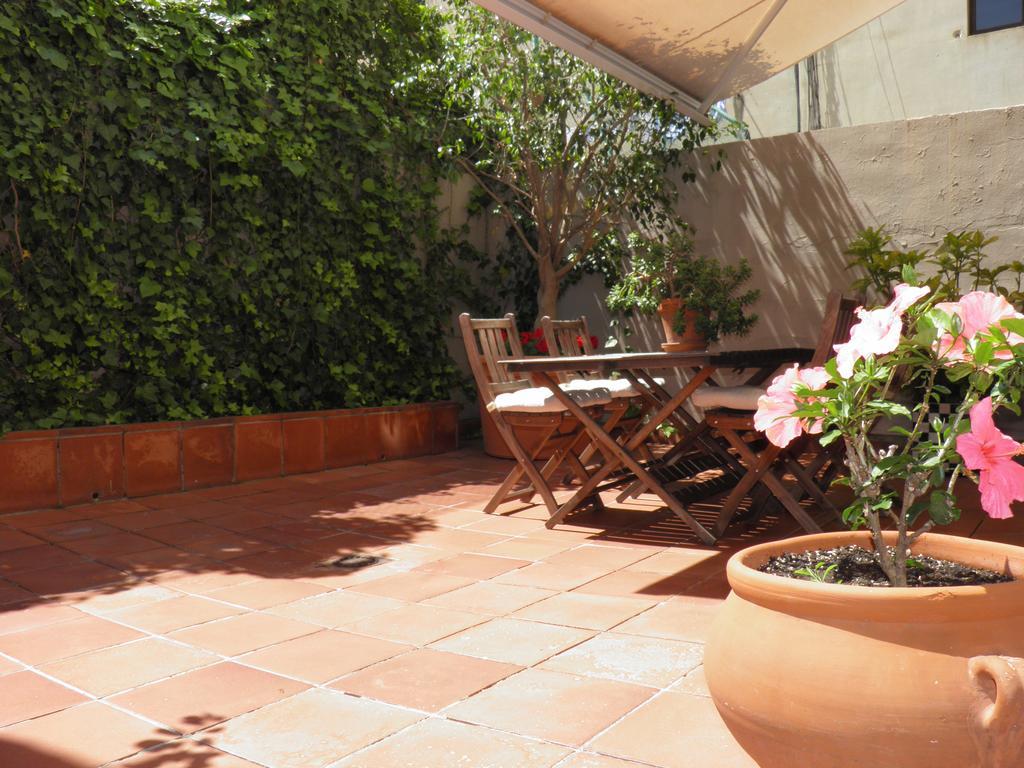 Suitur Courtyard Apartment Barcelona Exterior foto