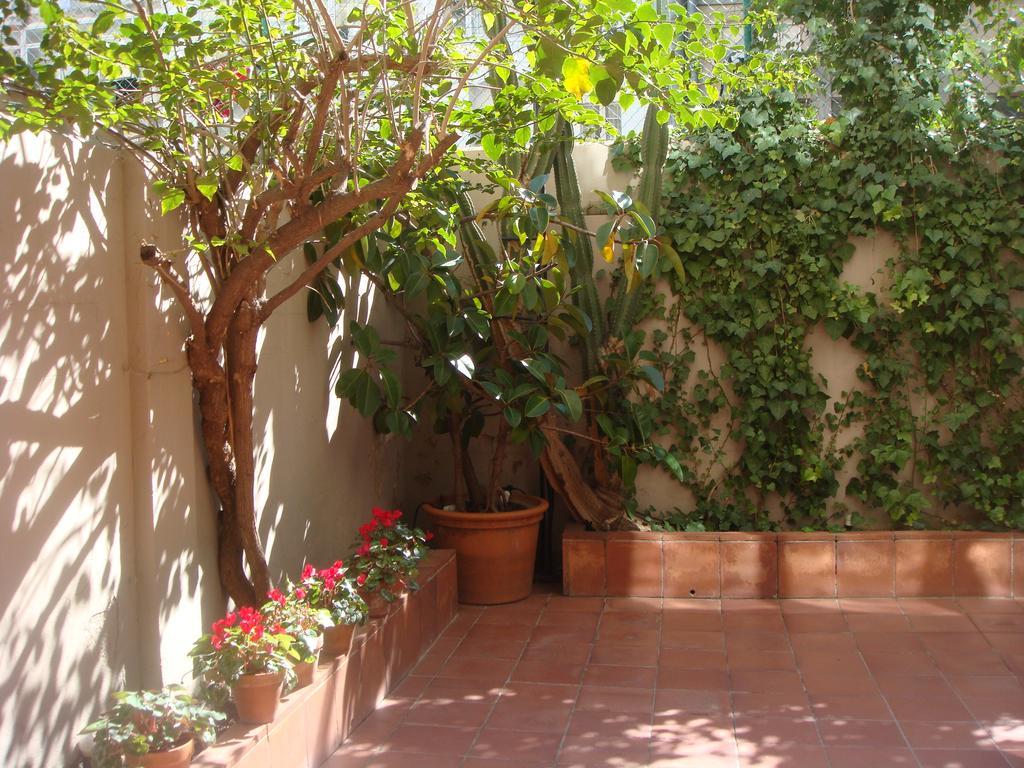 Suitur Courtyard Apartment Barcelona Exterior foto